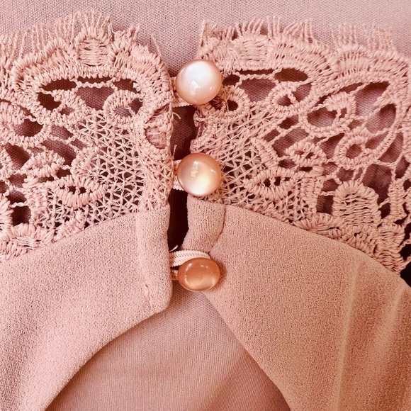 NWT Francesca's Maxx Lace Back Blush Pink Barbie Core Jumpsuit Small - Picture 10 of 10